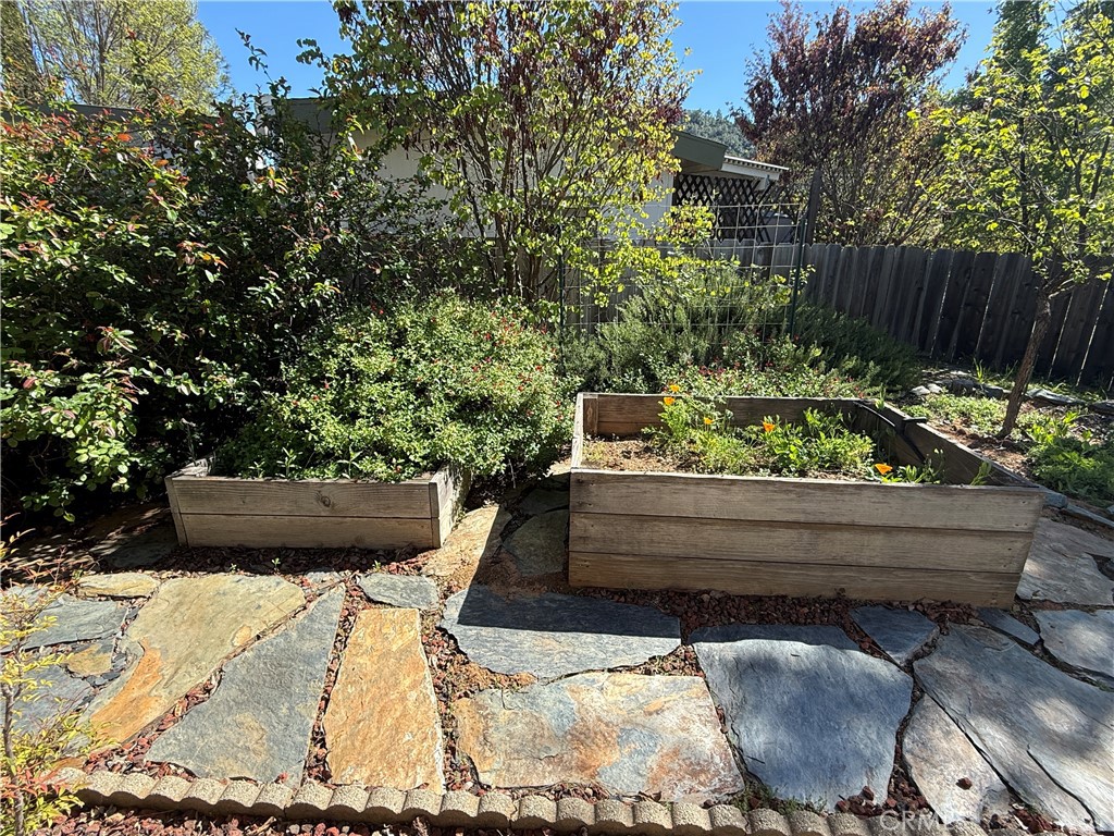 5277 Hwy 49 N. #215, Mariposa, CA 95338