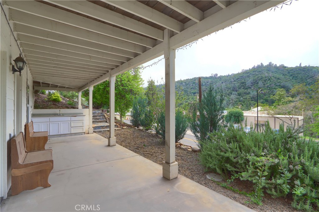 4986 7th St, Mariposa, CA 95338