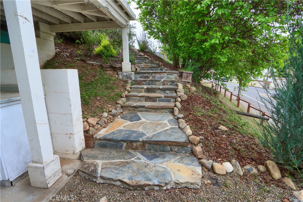 4986 7th St, Mariposa, CA 95338