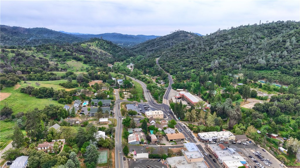 4986 7th St, Mariposa, CA 95338
