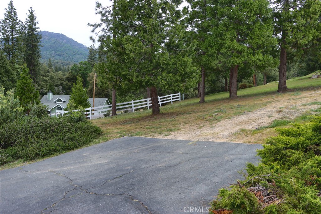 5672 Pautzke Ct, Mariposa, CA 95338