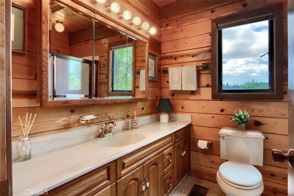 5027 Fox Creek Rd, Mariposa, CA 95338