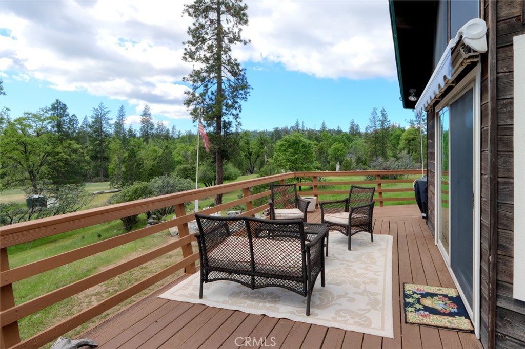 5027 Fox Creek Rd, Mariposa, CA 95338