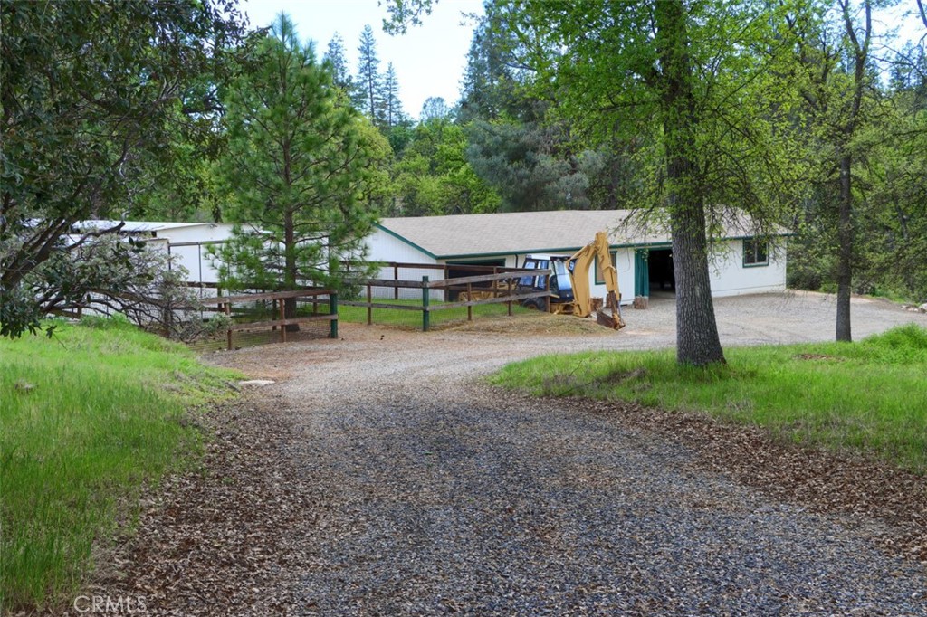 5027 Fox Creek Rd, Mariposa, CA 95338