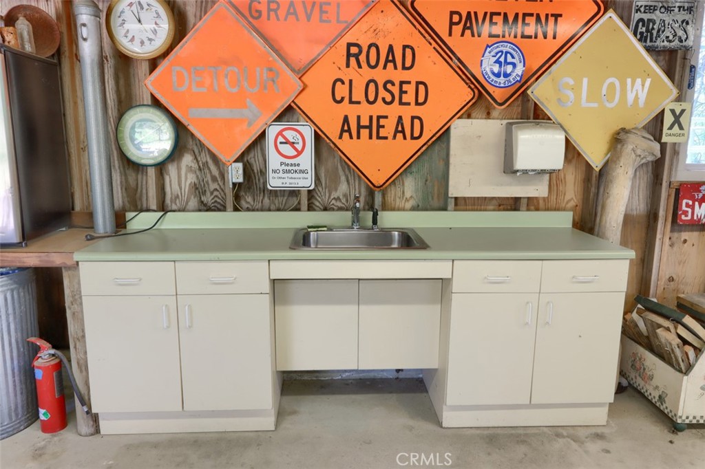 5027 Fox Creek Rd, Mariposa, CA 95338