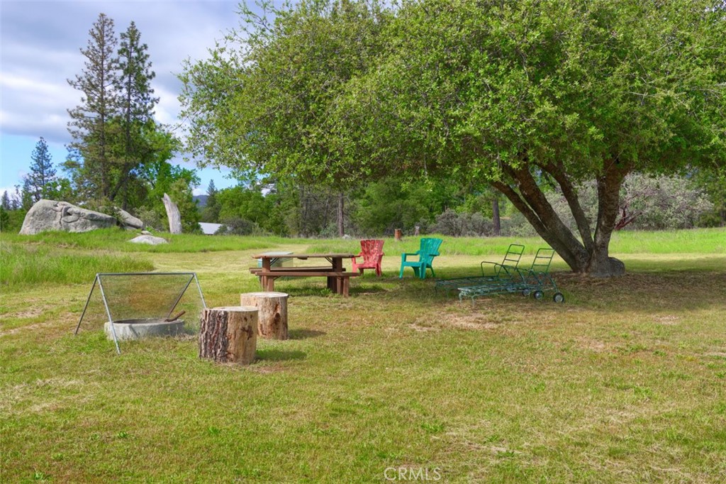 5027 Fox Creek Rd, Mariposa, CA 95338