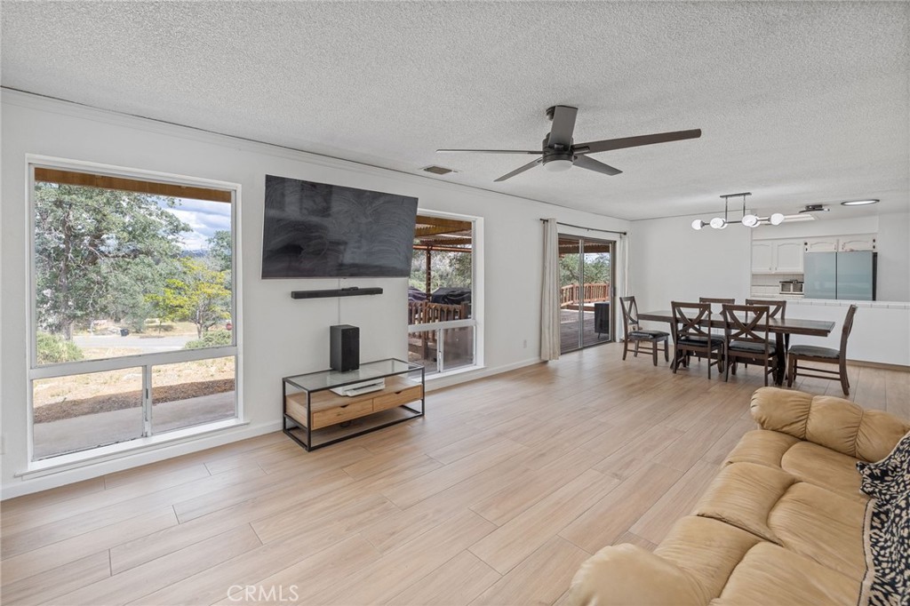 41856 Horseshoe Way, Coarsegold, CA 93614