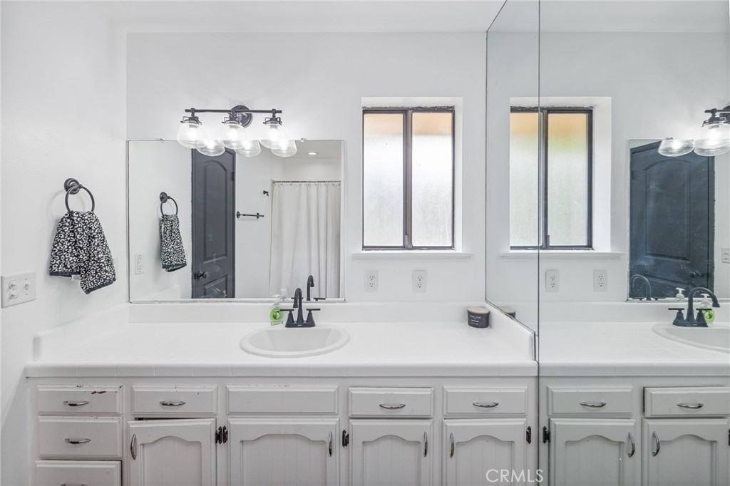 41856 Horseshoe Way, Coarsegold, CA 93614