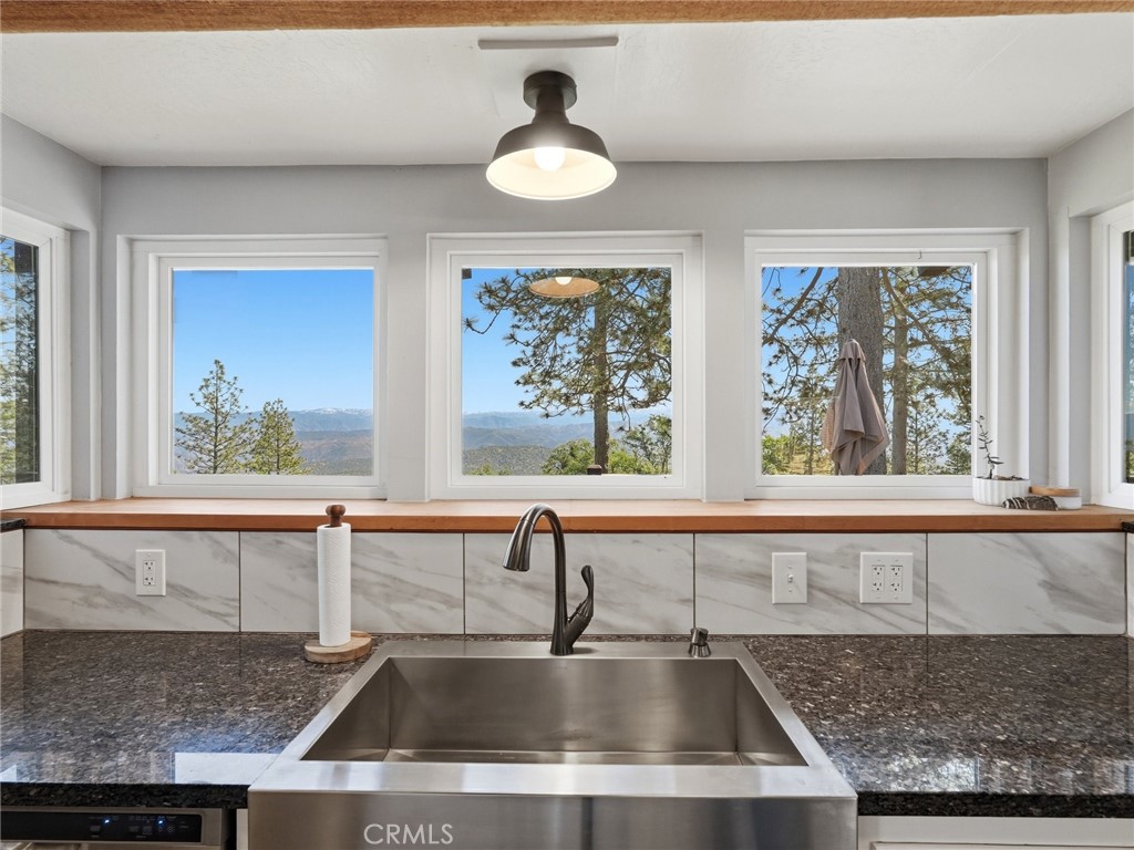 6314 Morrisey Ln, Mariposa, CA 95338