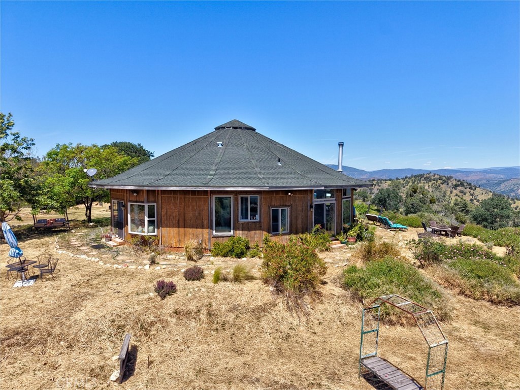 3754 Guadalupe Fire, Catheys Valley, CA 95306