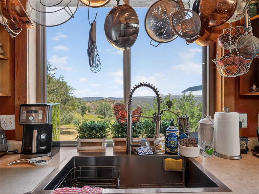 3754 Guadalupe Fire, Catheys Valley, CA 95306