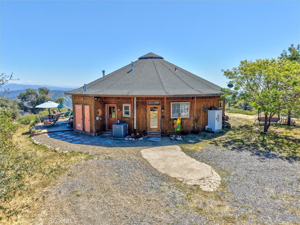 3754 Guadalupe Fire, Catheys Valley, CA 95306