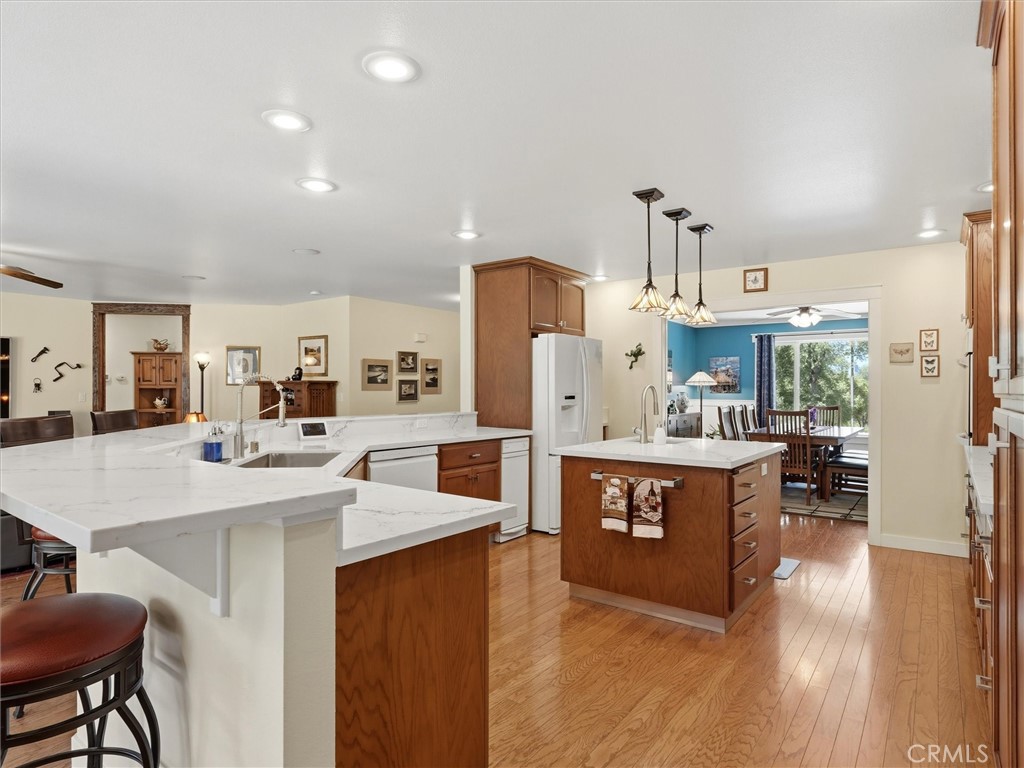 4848 Valley Oak Cir, Mariposa, CA 95338