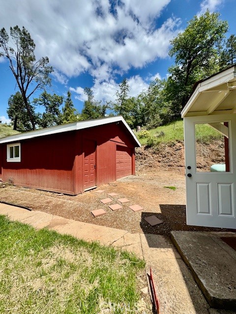 5628 E Whitlock Rd, Mariposa, CA 95338