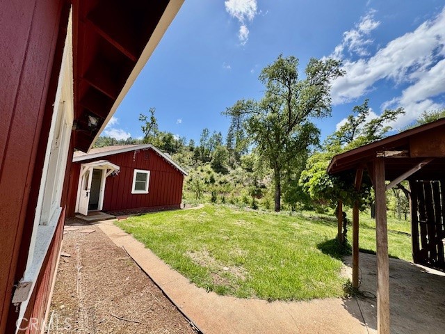 5628 E Whitlock Rd, Mariposa, CA 95338