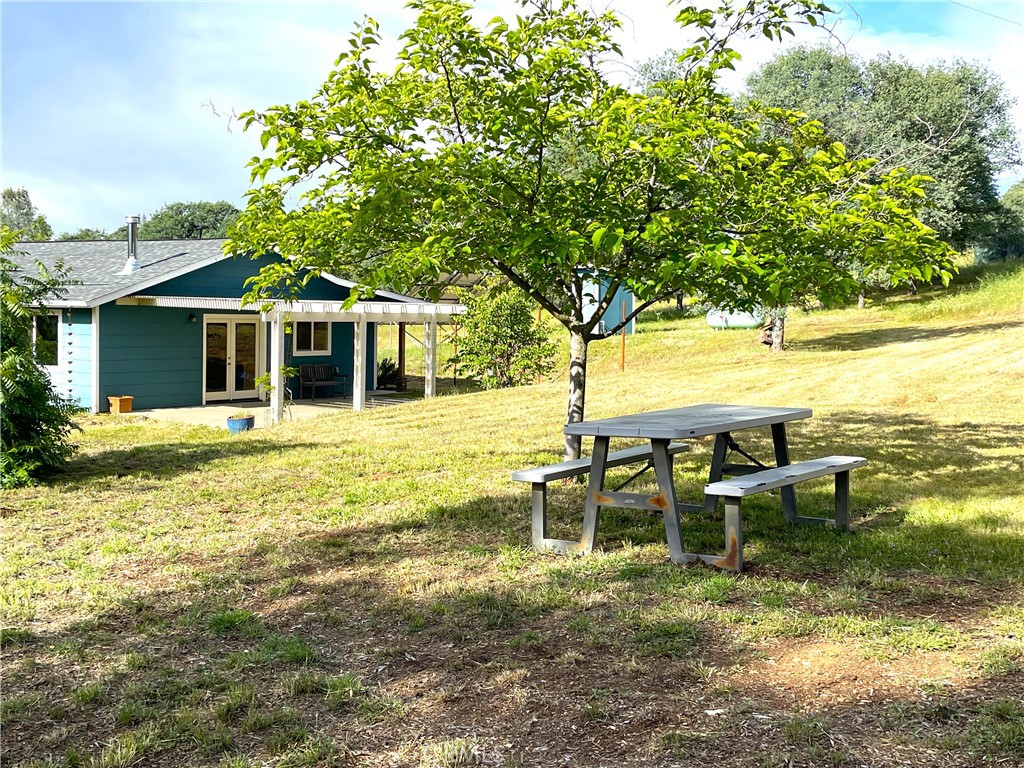 4176 Sebastopol Rd, Mariposa, CA 95338