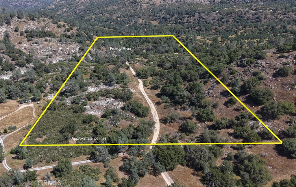 80 Polk Ranch Rd, Coarsegold, CA 93614