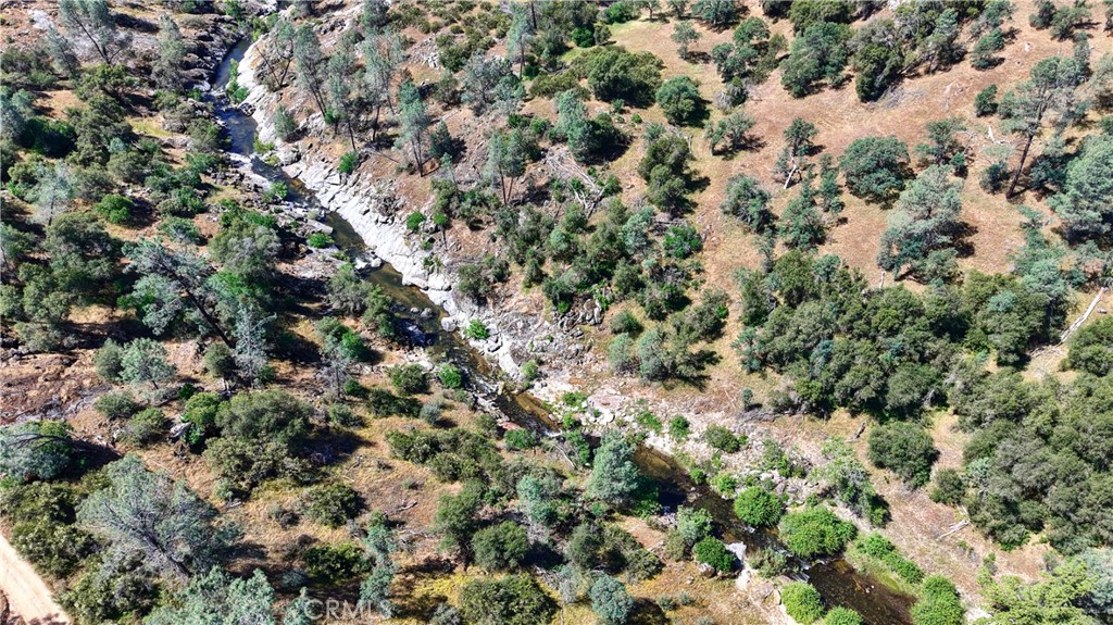 80 Polk Ranch Rd, Coarsegold, CA 93614