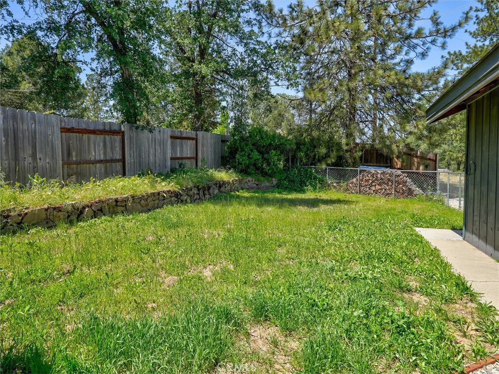 45744 N Oakview, Oakhurst, CA 93644