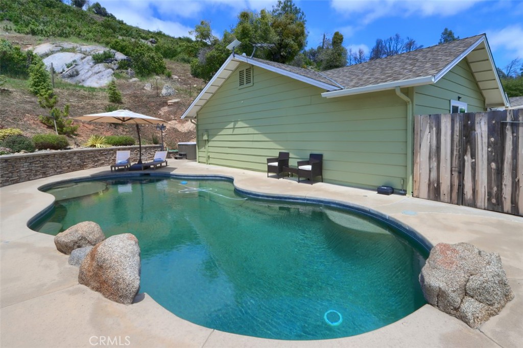 4117 Indian Rock Ln, Mariposa, CA 95338
