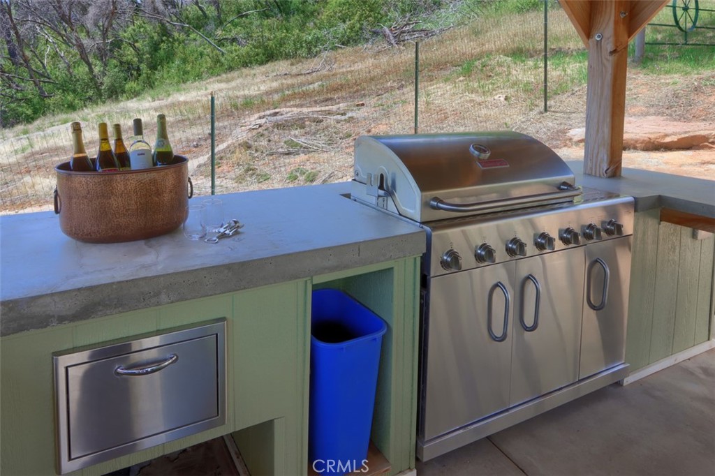 4117 Indian Rock Ln, Mariposa, CA 95338