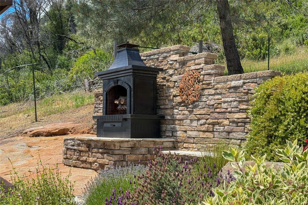 4117 Indian Rock Ln, Mariposa, CA 95338