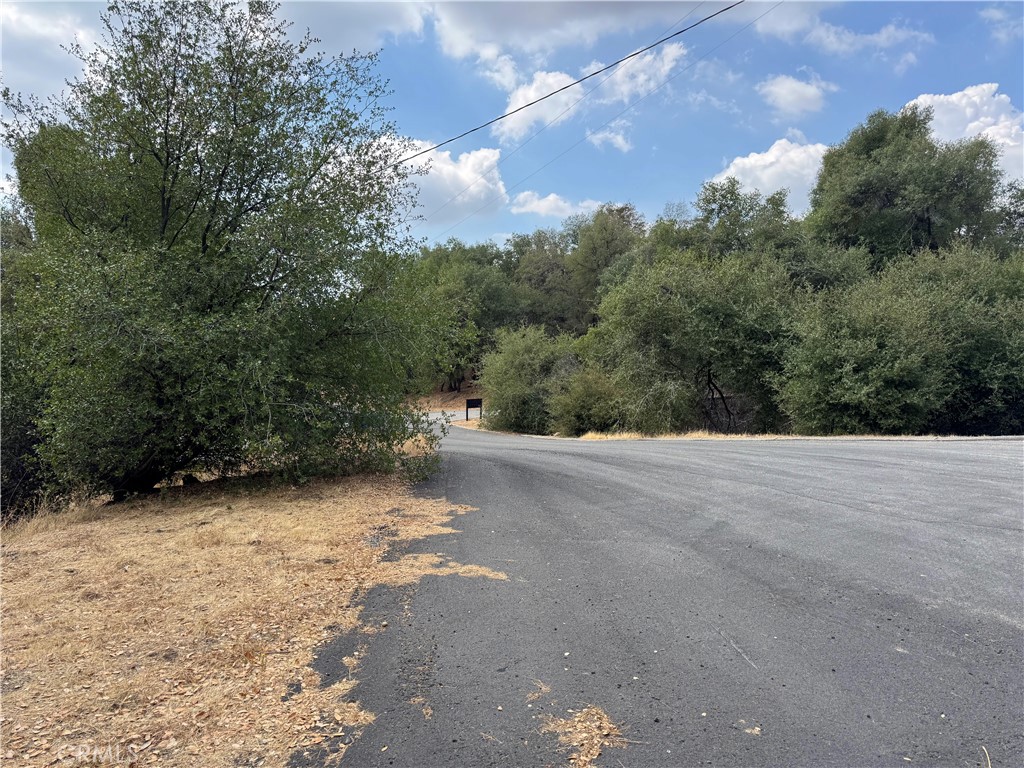 2 AC Summerhill LN, Coarsegold, CA 93614