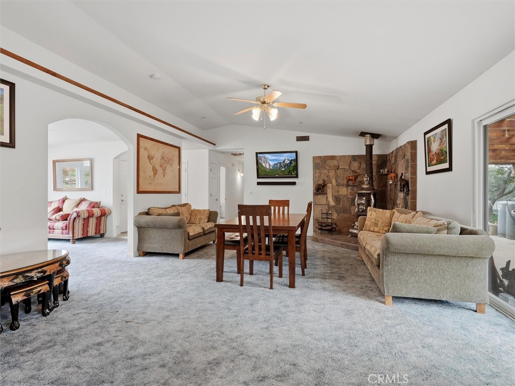 6155 N State Highway 49, Mariposa, CA 95338
