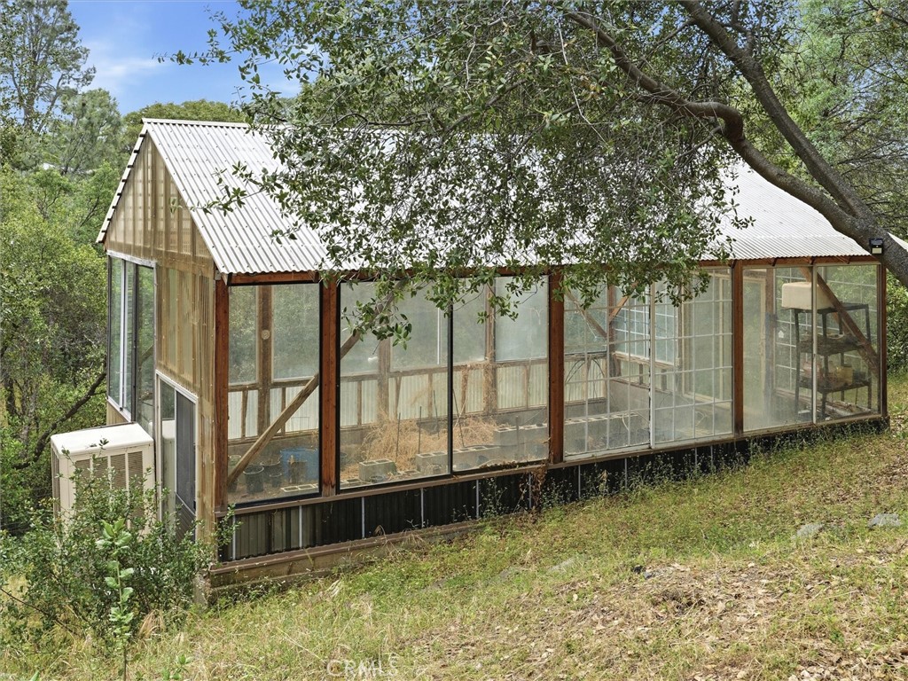 6155 N State Highway 49, Mariposa, CA 95338