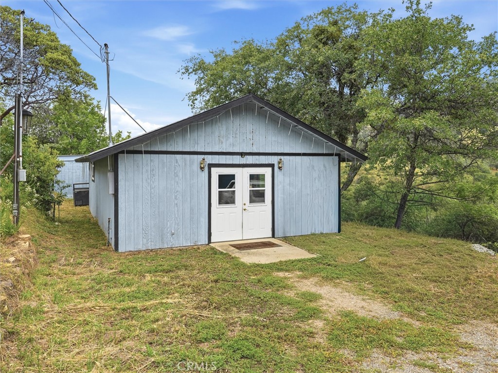 6155 N State Highway 49, Mariposa, CA 95338