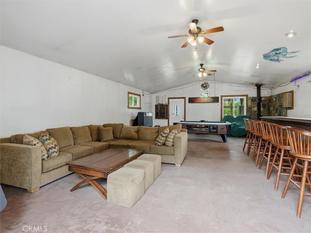 6155 N State Highway 49, Mariposa, CA 95338