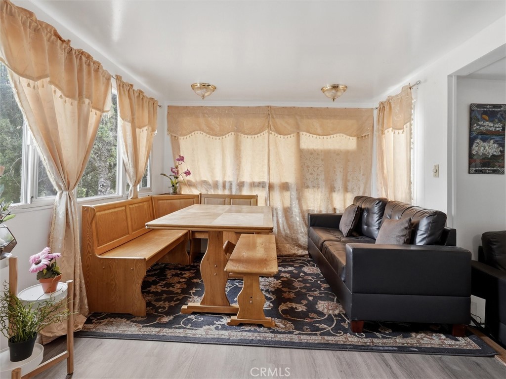 6155 N State Highway 49, Mariposa, CA 95338