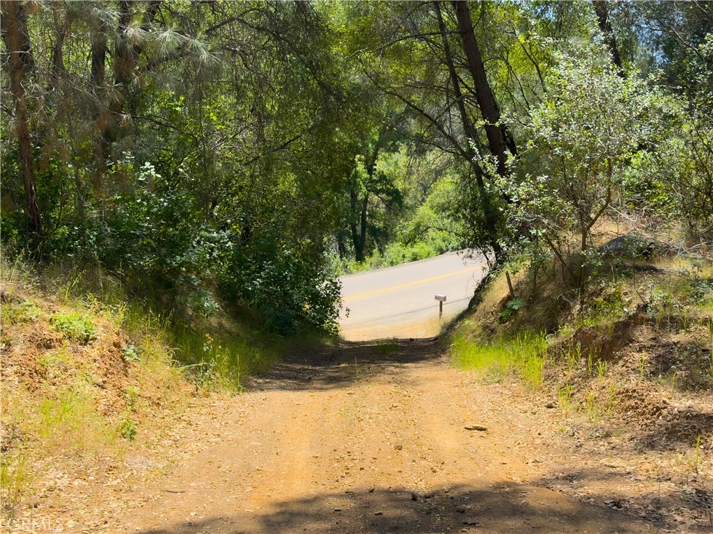 10 Miller Road, Mariposa, CA 95338