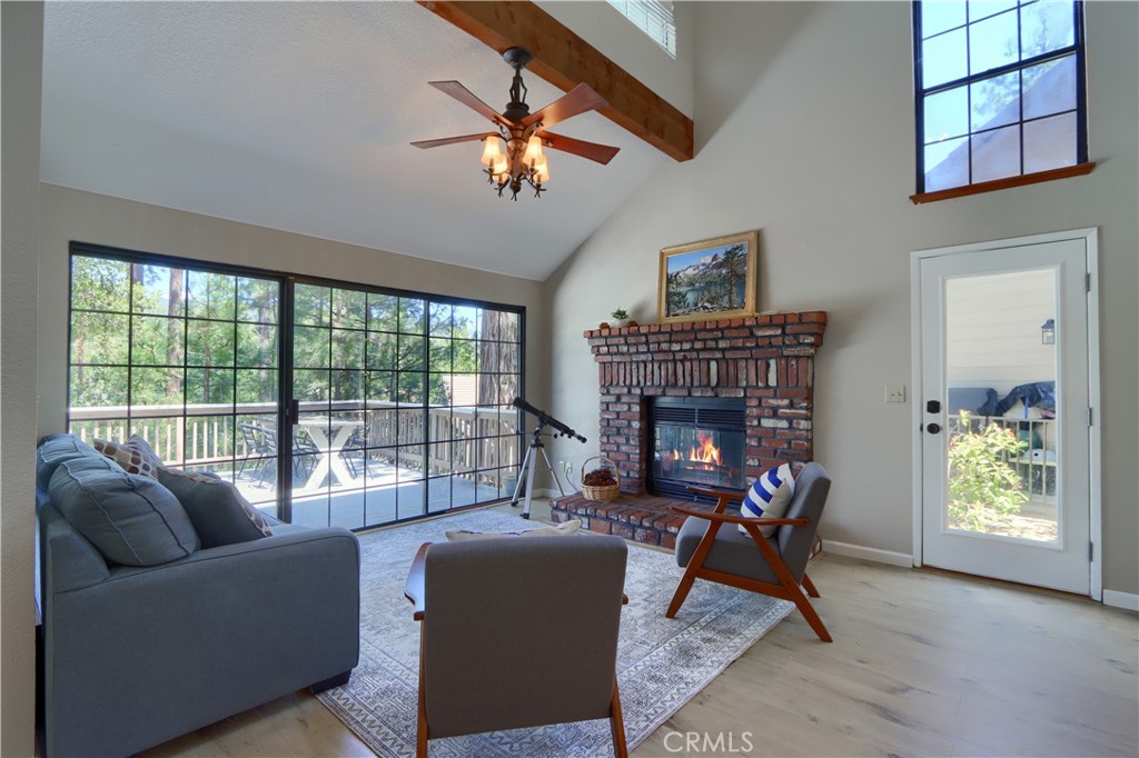 50824 Smoke Tree Trl, Bass Lake, CA 93644