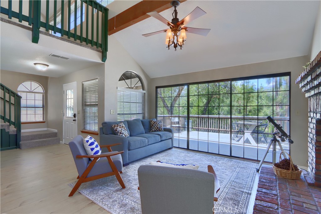 50824 Smoke Tree Trl, Bass Lake, CA 93644
