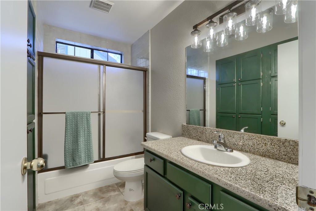 50824 Smoke Tree Trl, Bass Lake, CA 93644
