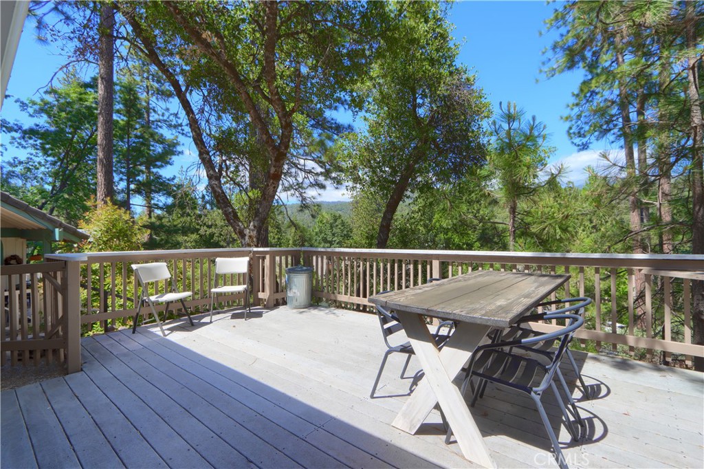 50824 Smoke Tree Trl, Bass Lake, CA 93644