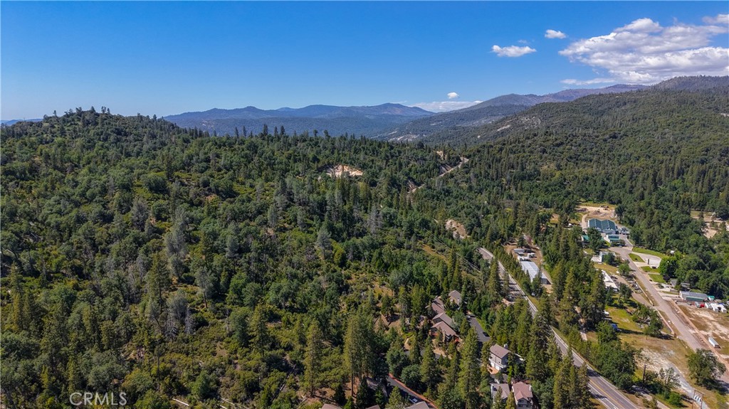 50824 Smoke Tree Trl, Bass Lake, CA 93644