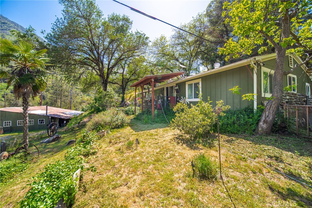 10049 Incline Rd, El Portal, CA 95318