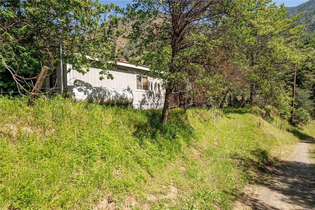 10049 Incline Rd, El Portal, CA 95318
