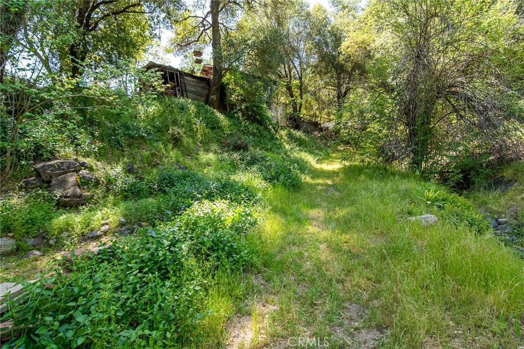 10049 Incline Rd, El Portal, CA 95318
