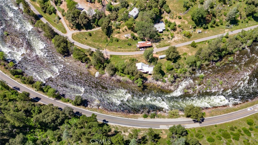 10049 Incline Rd, El Portal, CA 95318