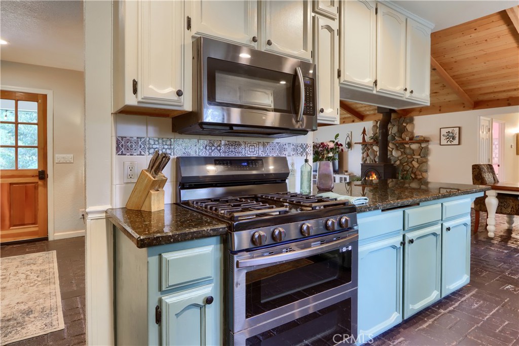 36686 Mattie Fhy Ct, Coarsegold, CA 93614