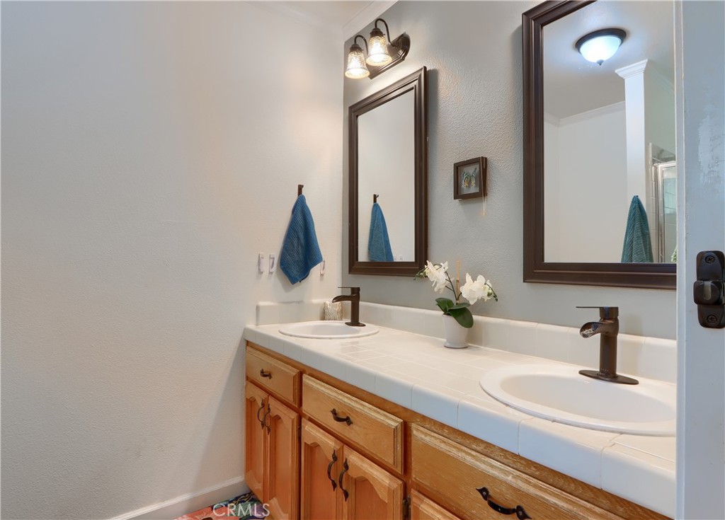 36686 Mattie Fhy Ct, Coarsegold, CA 93614