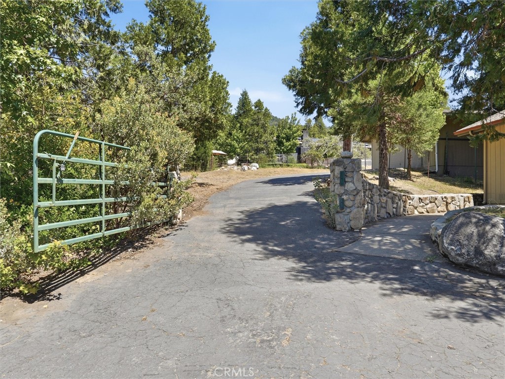 5660 Pautzke Ct, Mariposa, CA 95338