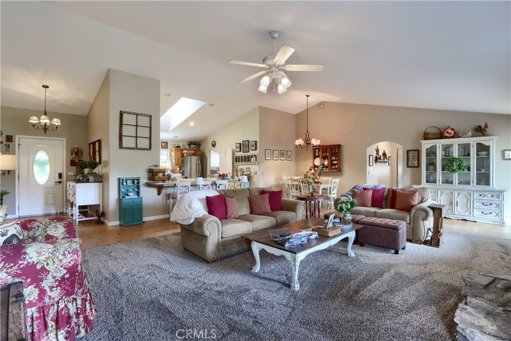 5800 Lehamite Fall Rd, Mariposa, CA 95338