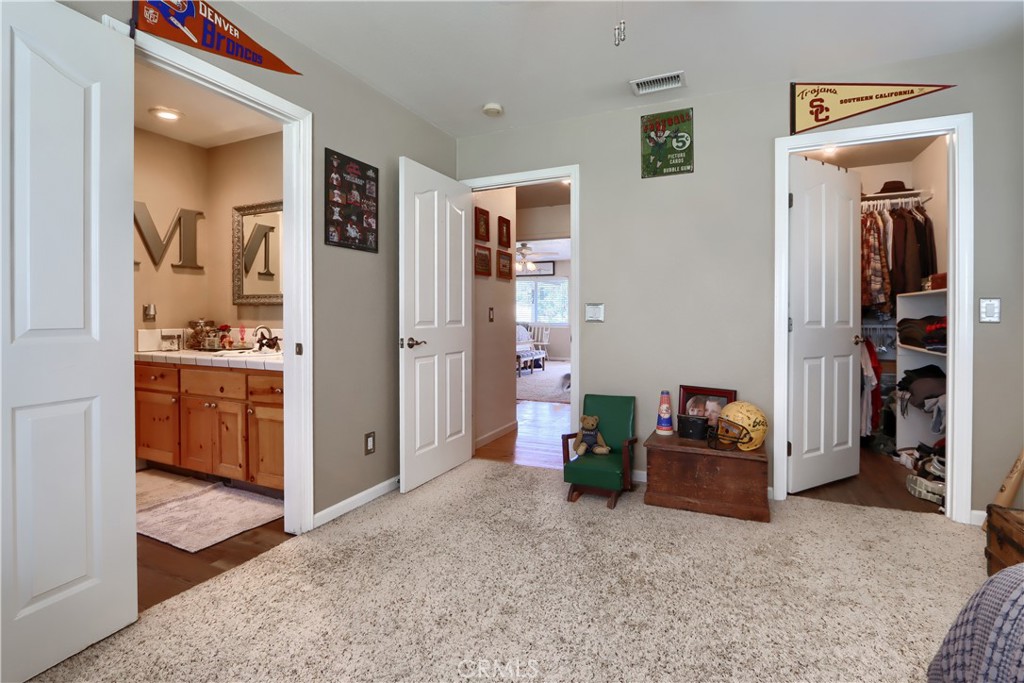 5800 Lehamite Fall Rd, Mariposa, CA 95338