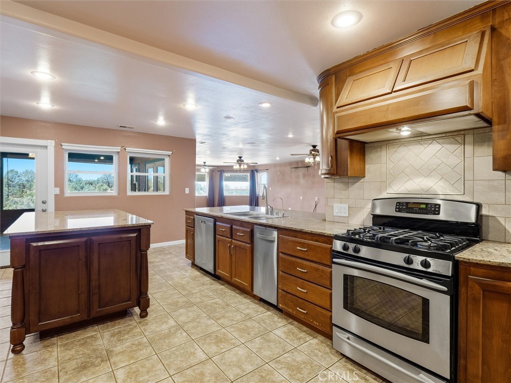 4921 Lookout Mountain, Mariposa, CA 95338