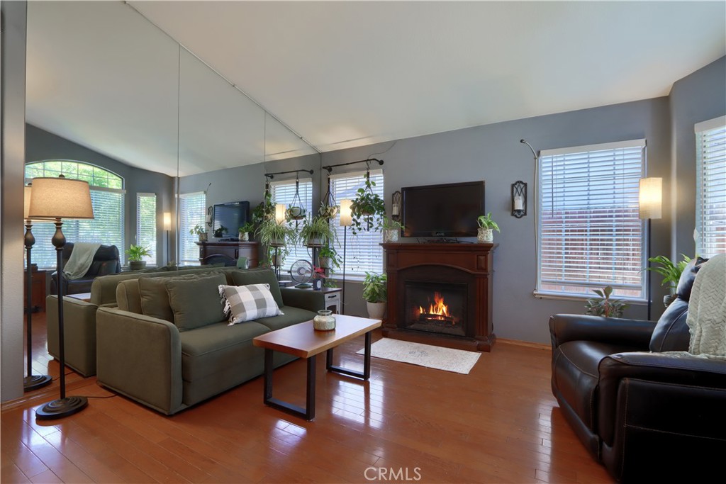 7440 N Wheeler N, Fresno, CA 93722