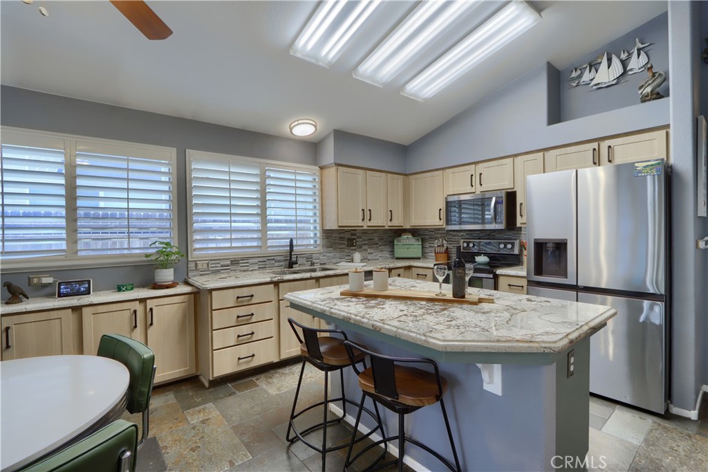 7440 N Wheeler N, Fresno, CA 93722